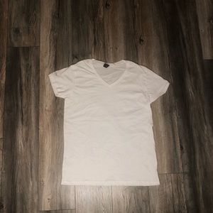 Luxe Living Realty V-Neck